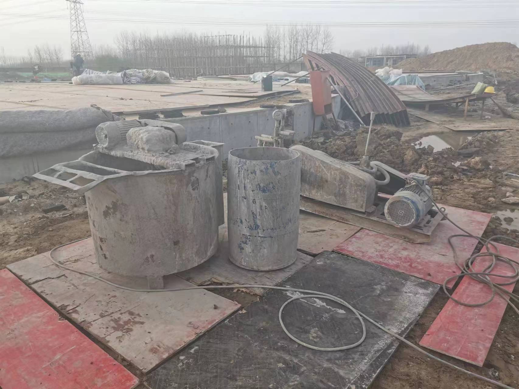 北塔设备基础注浆